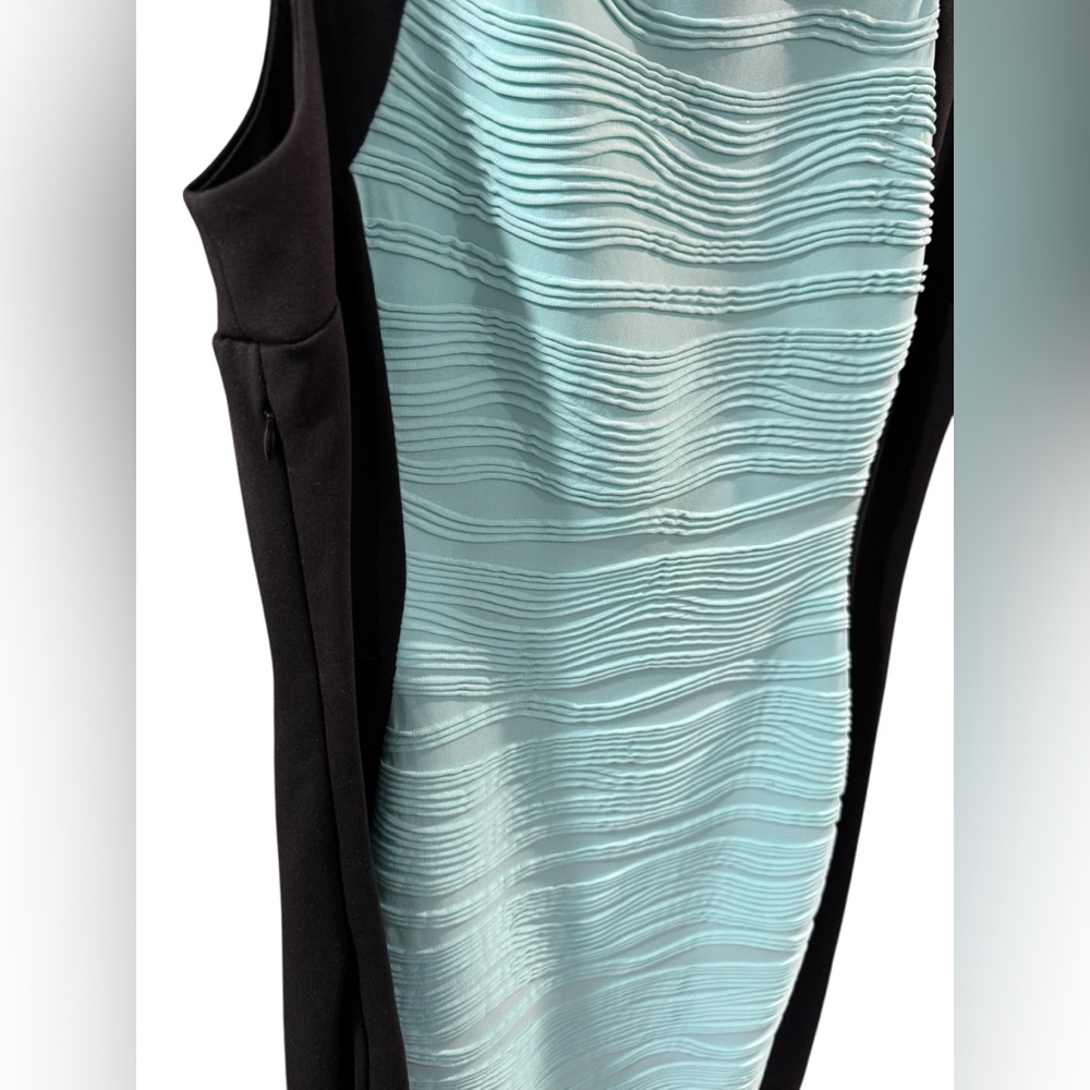 Calvin Klein Mint Green & Black Sheath Sleeveless Dress - Picture 5 of 7